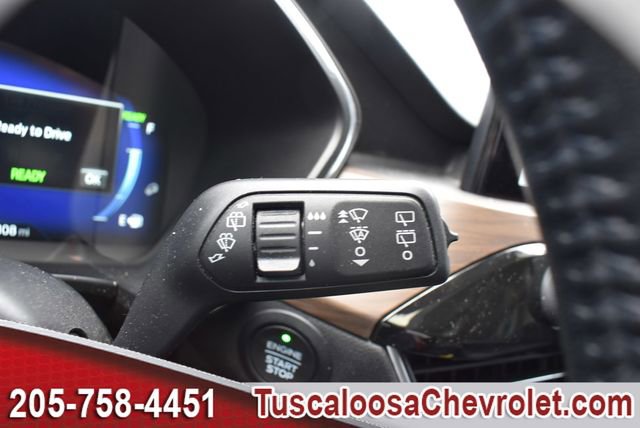 Used 2020 Ford Escape Titanium image 34