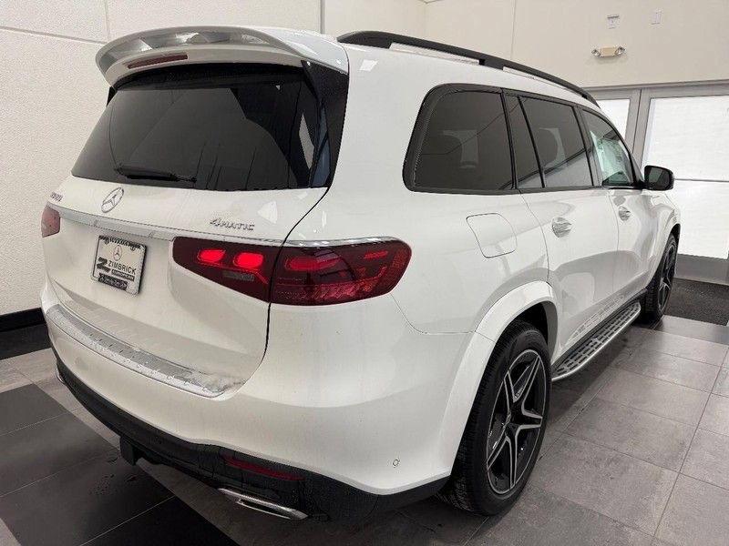 New 2026 Mercedes-Benz GLS 450 4MATIC image 2