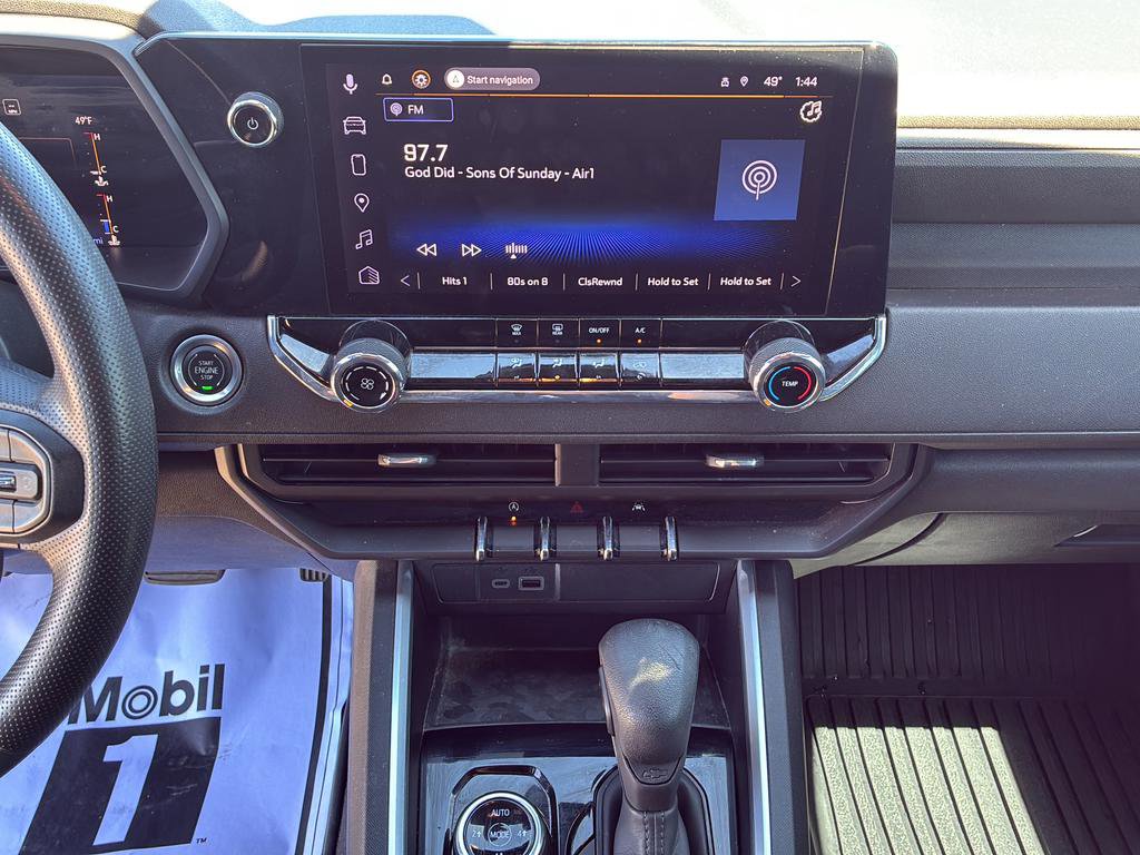 Used 2023 Chevrolet Colorado Trail Boss w/ Technology Package AWD/4WD image 29