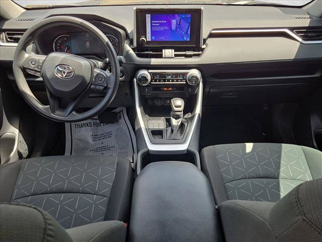 Used 2024 Toyota RAV4 XLE w/ Convenience Package AWD/4WD image 18