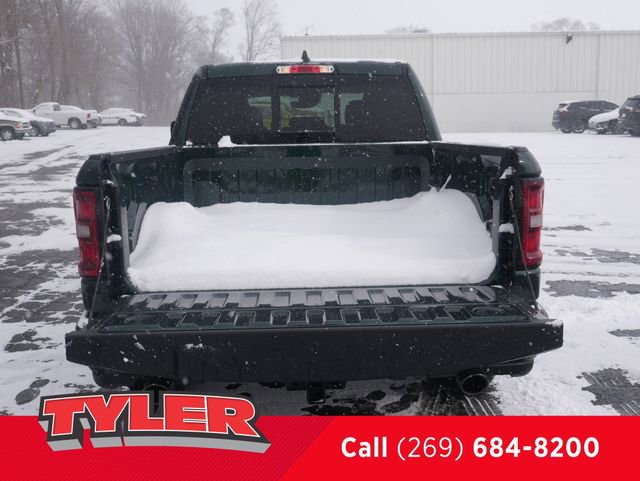 New 2026 RAM 1500 4x4 Crew Cab image 18