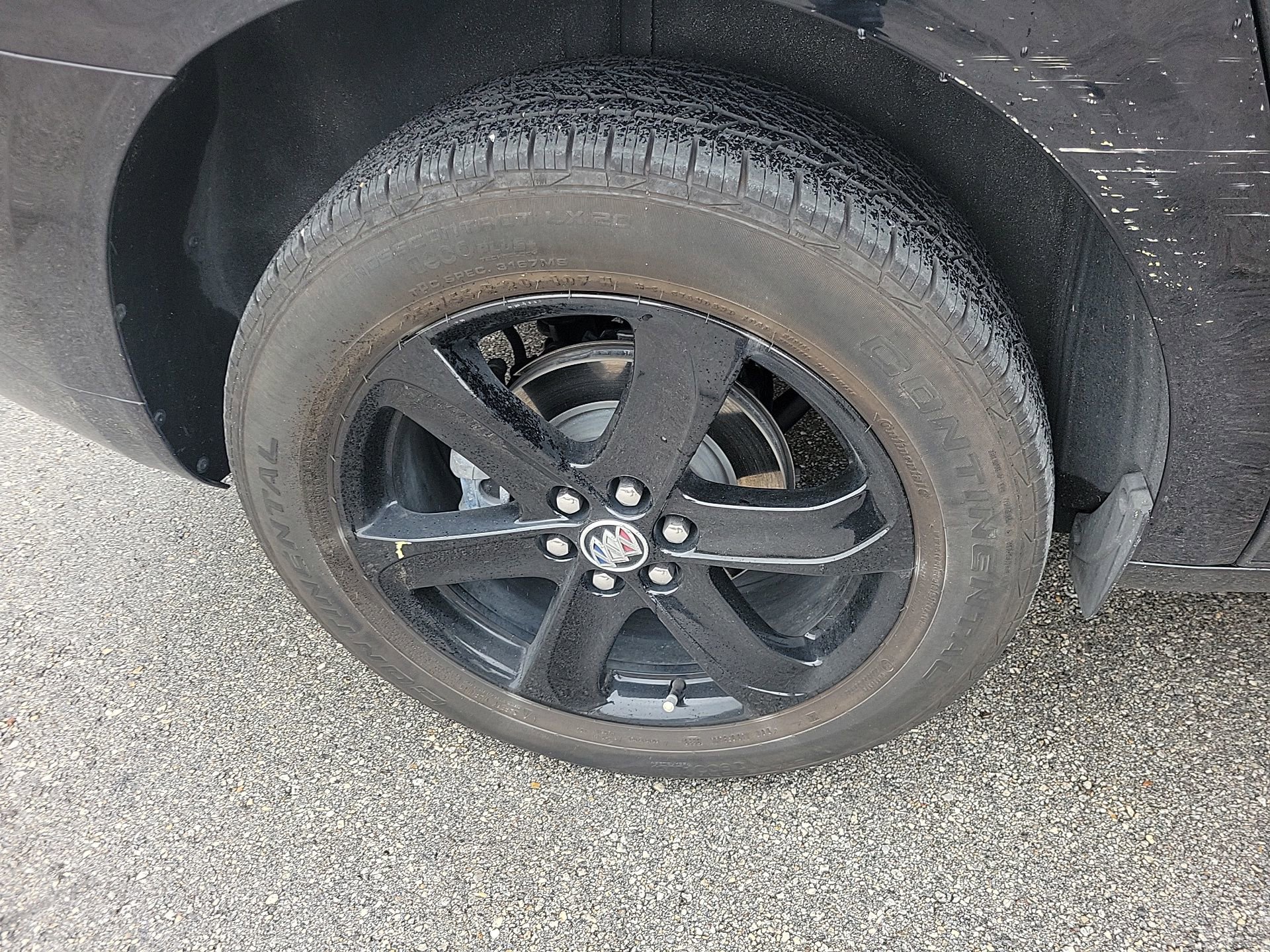 Used 2024 Buick Enclave Essence w/ Sport Touring Edition image 11