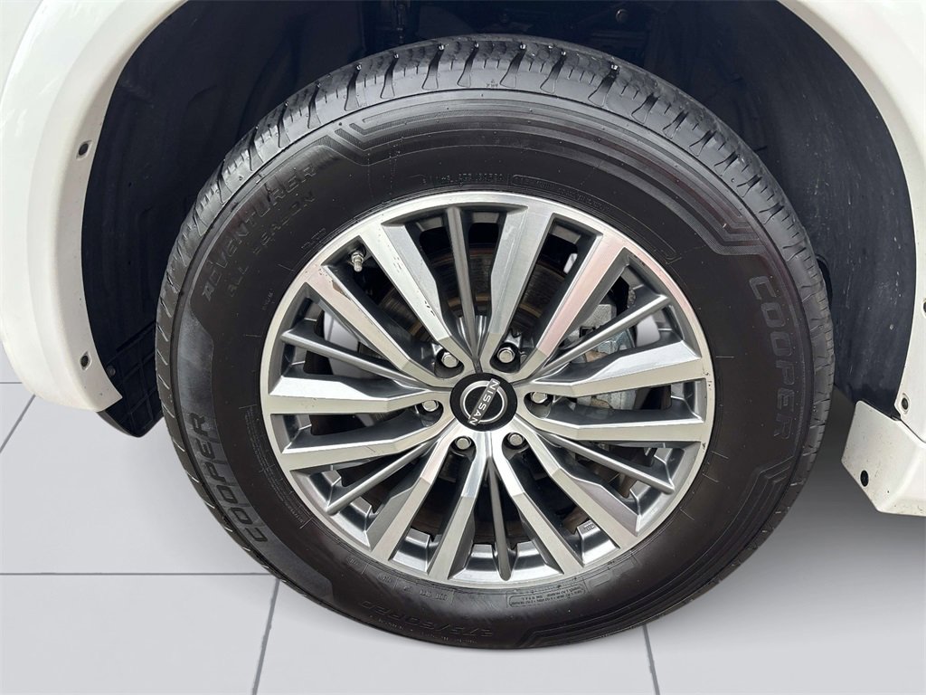 Used 2024 Nissan Armada SL w/ Captain's Chairs Package image 8