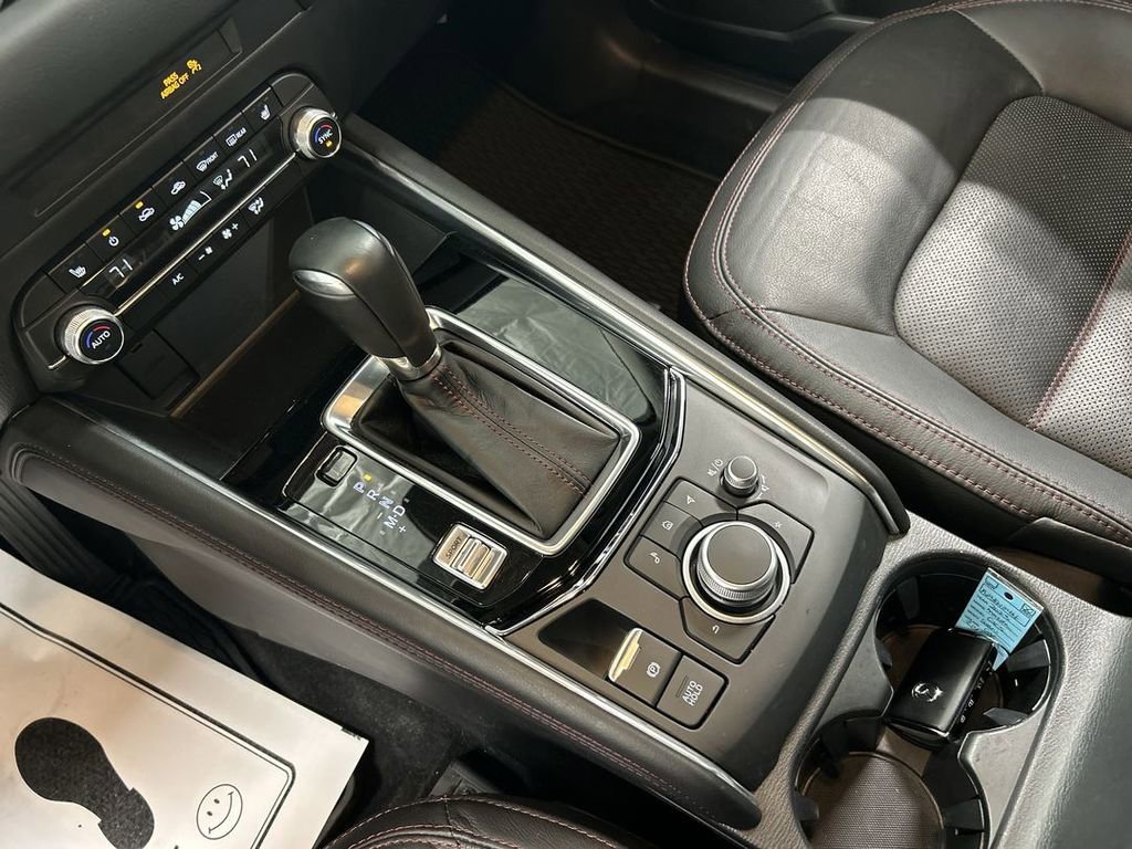 Certified 2023 MAZDA CX-5 Carbon Edition AWD/4WD image 17