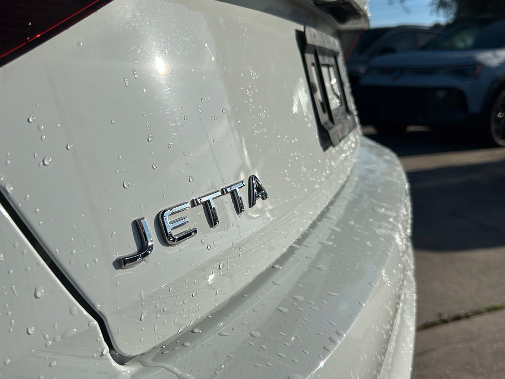 Certified 2024 Volkswagen Jetta Sport FWD image 44