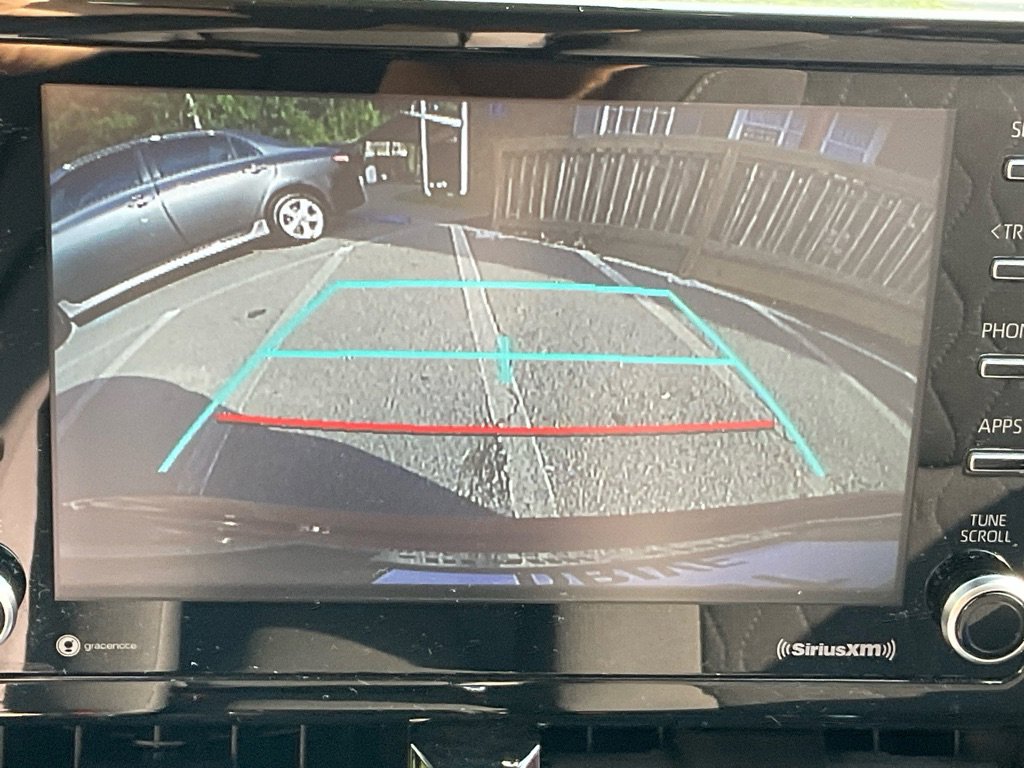 Used 2021 Toyota Corolla LE image 24