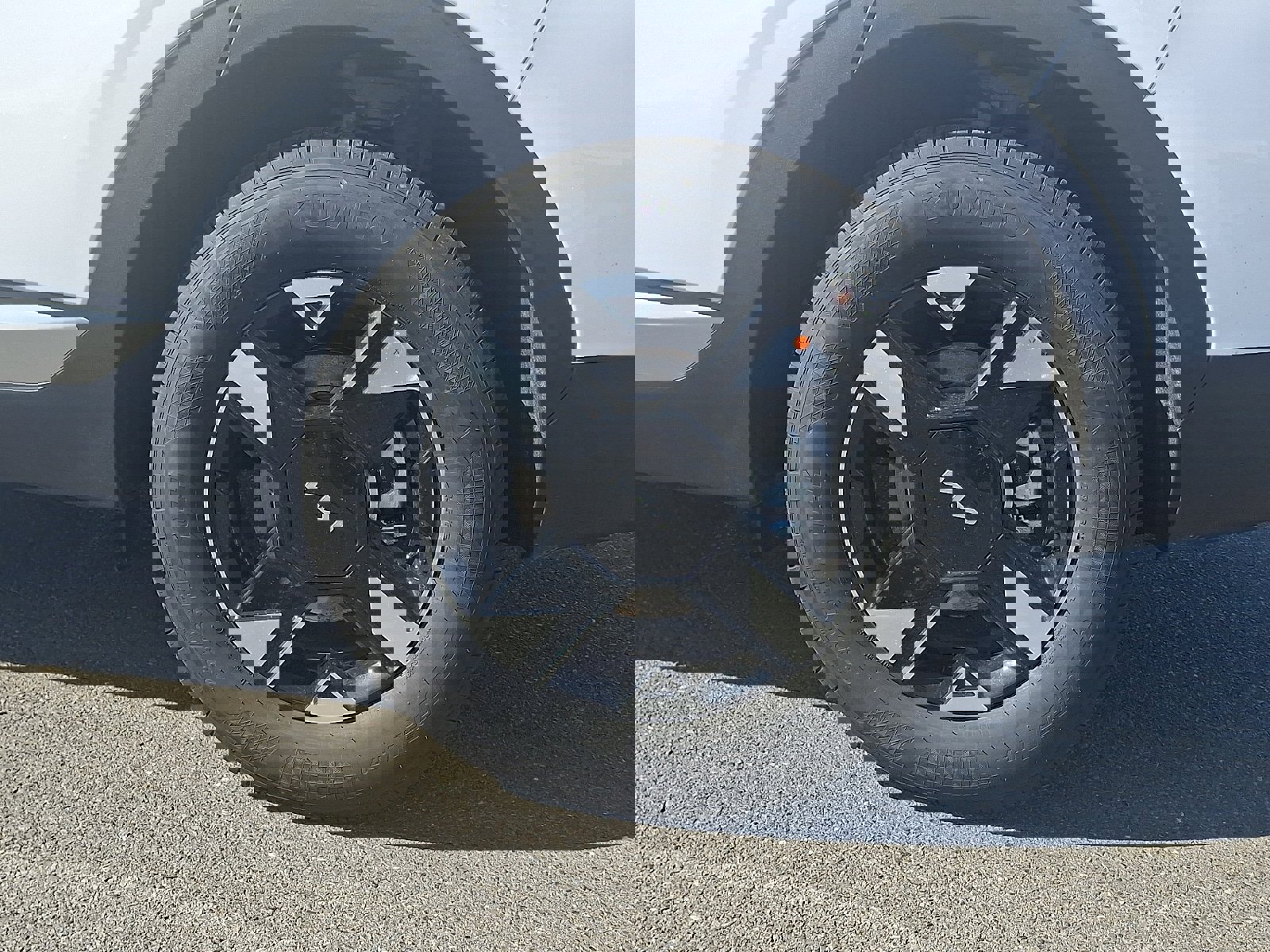 New 2026 Kia Sportage LX image 5