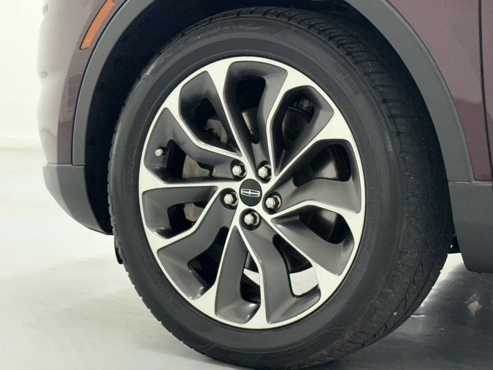 Used 2021 Lincoln Nautilus Reserve w/ Class II Trailer Tow Package image 47