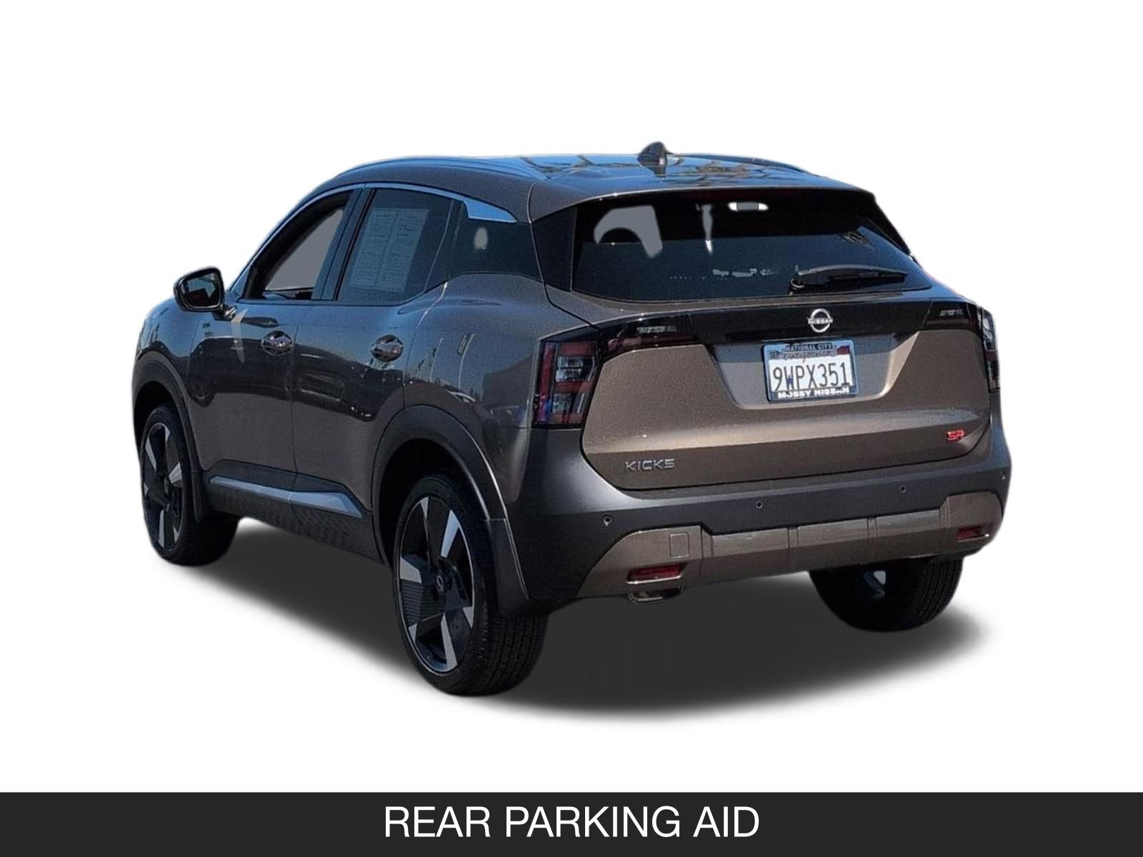 Certified 2025 Nissan Kicks SR image 7