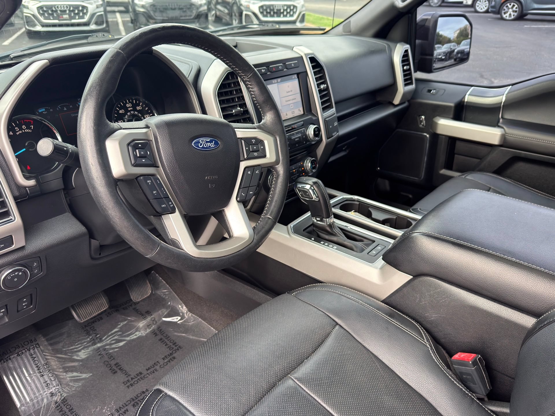 Used 2018 Ford F150 Lariat w/ Equipment Group 502A Luxury AWD/4WD image 6