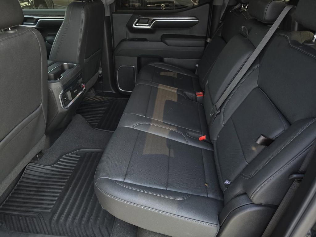 Used 2023 Chevrolet Silverado 1500 LTZ w/ Z71 Off-Road Package image 10