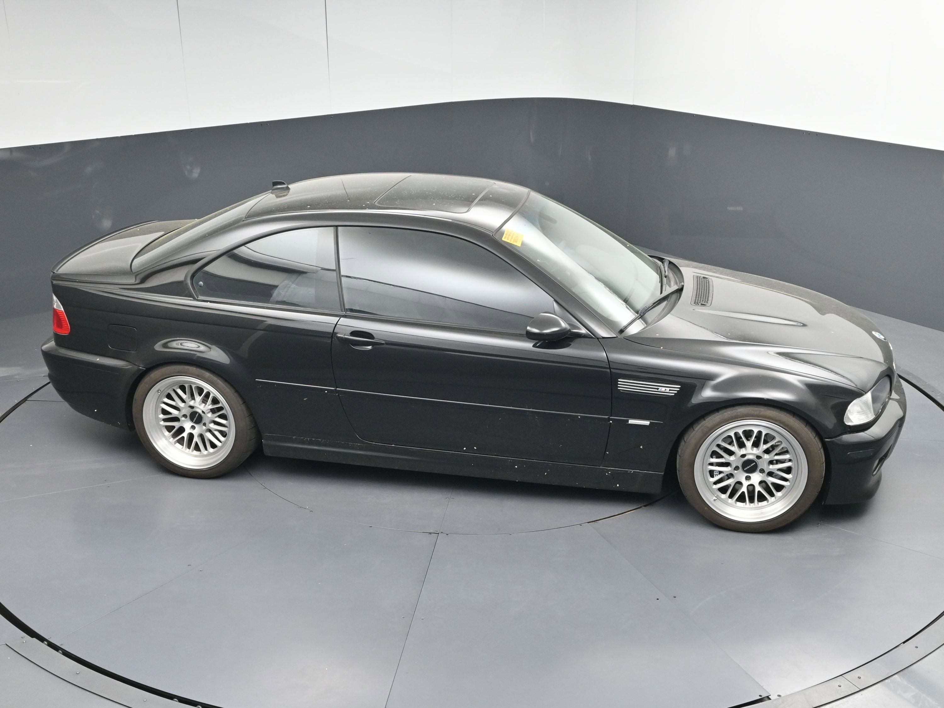 Used 2004 BMW M3 Coupe image 32