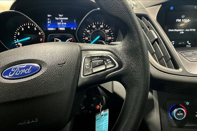 Used 2017 Ford Escape SE w/ Equipment Group 201A FWD image 11