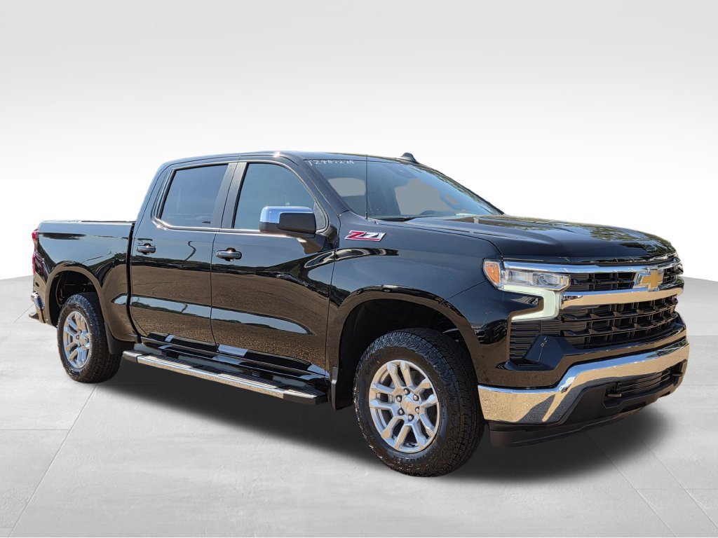 New 2026 Chevrolet Silverado 1500 LT w/ Z71 Off-Road Package AWD/4WD image 4