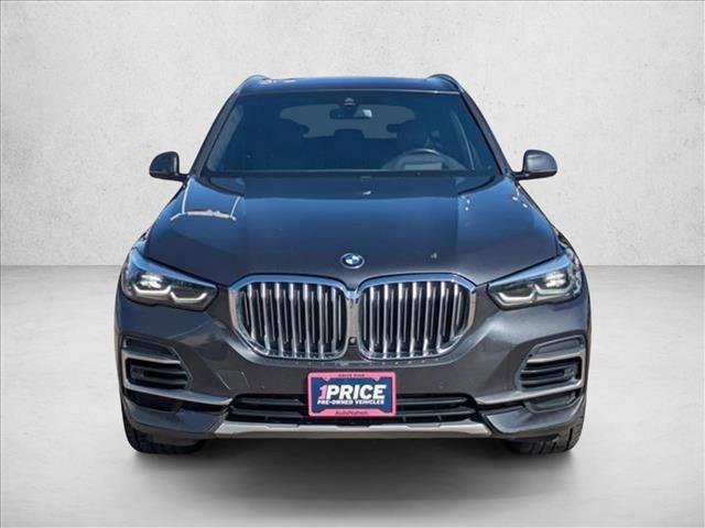 Used 2022 BMW X5 xDrive40i w/ Premium Package image 2