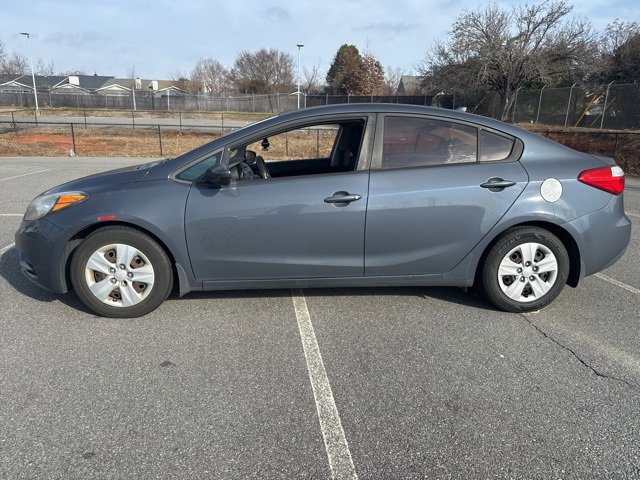 Used 2016 Kia Forte LX image 5