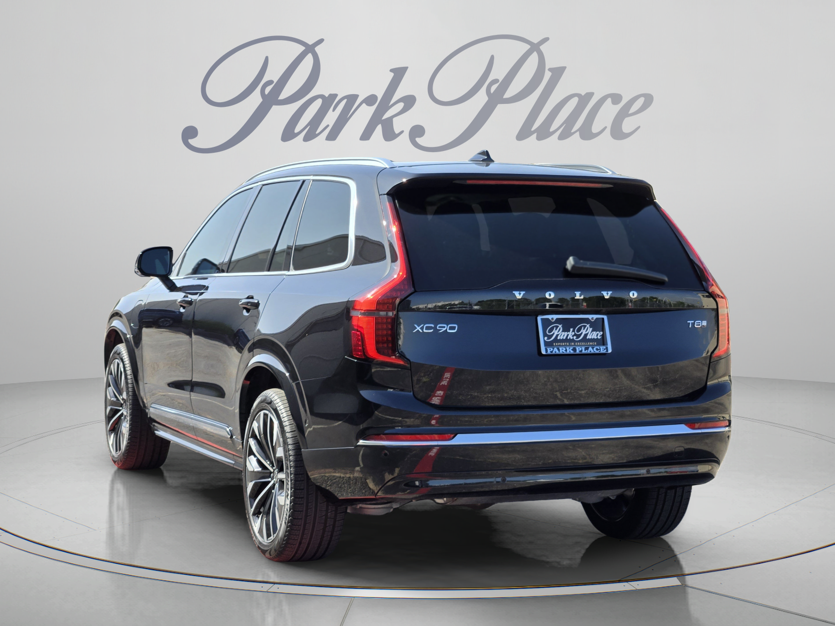 New 2026 Volvo XC90 T8 Ultra w/ Lounge Package AWD/4WD image 3