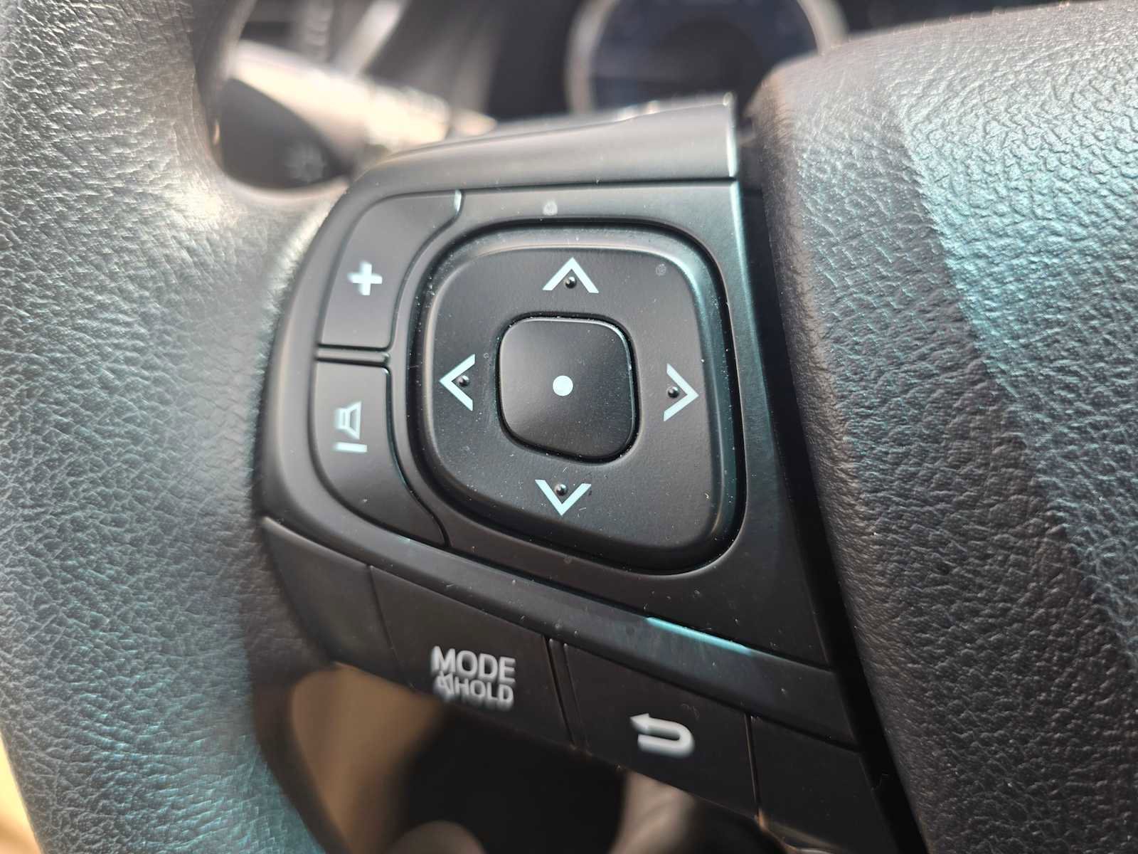 Used 2017 Toyota Camry LE image 33