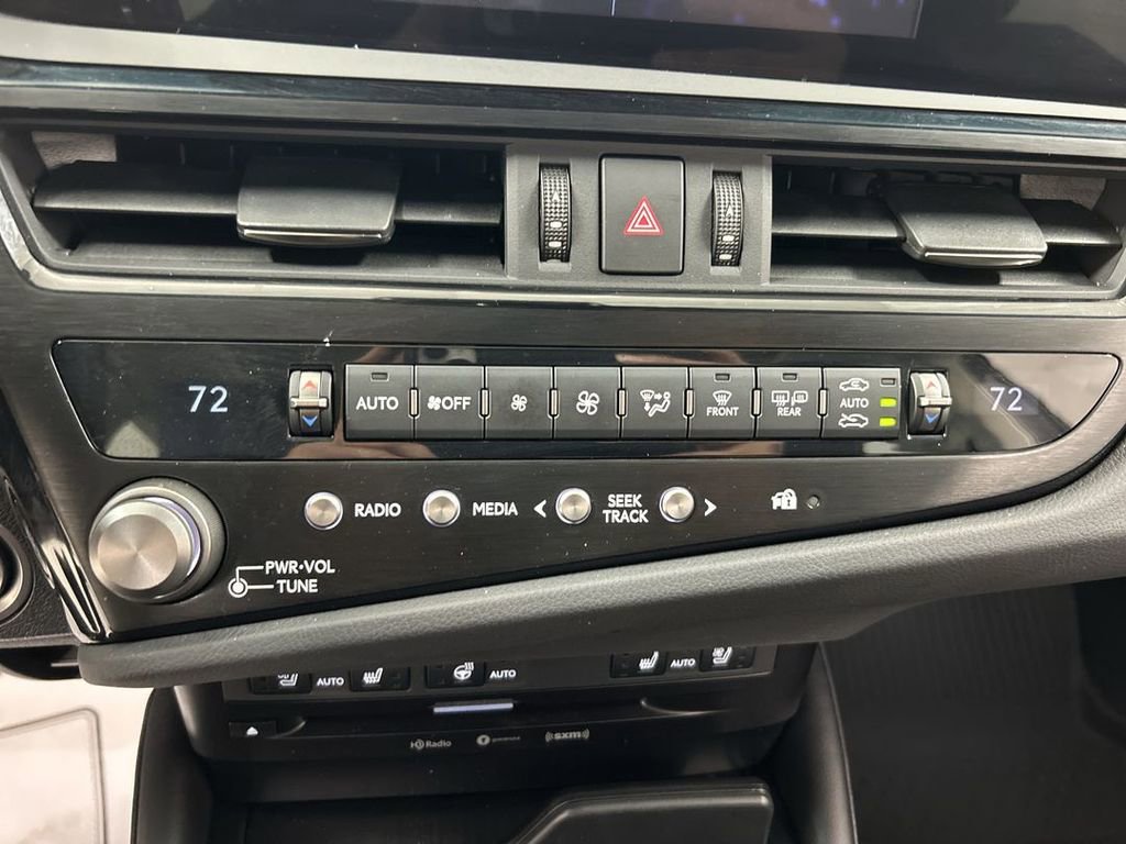 Used 2022 Lexus ES 350 w/ Premium Package image 16