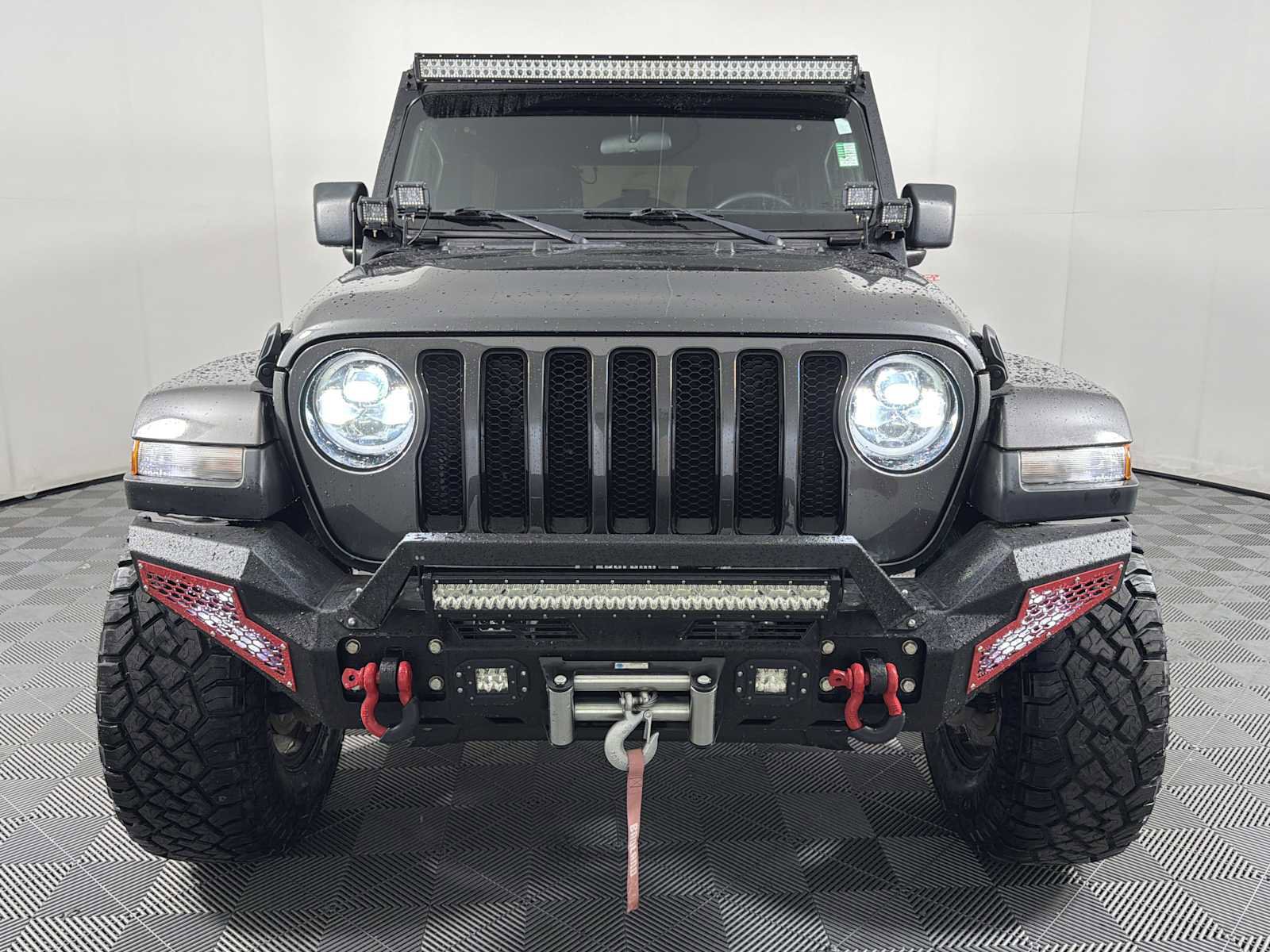 Used 2021 Jeep Wrangler Unlimited Sahara image 2