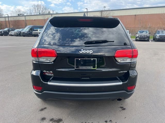 Used 2017 Jeep Grand Cherokee Limited w/ Luxury Group II image 6