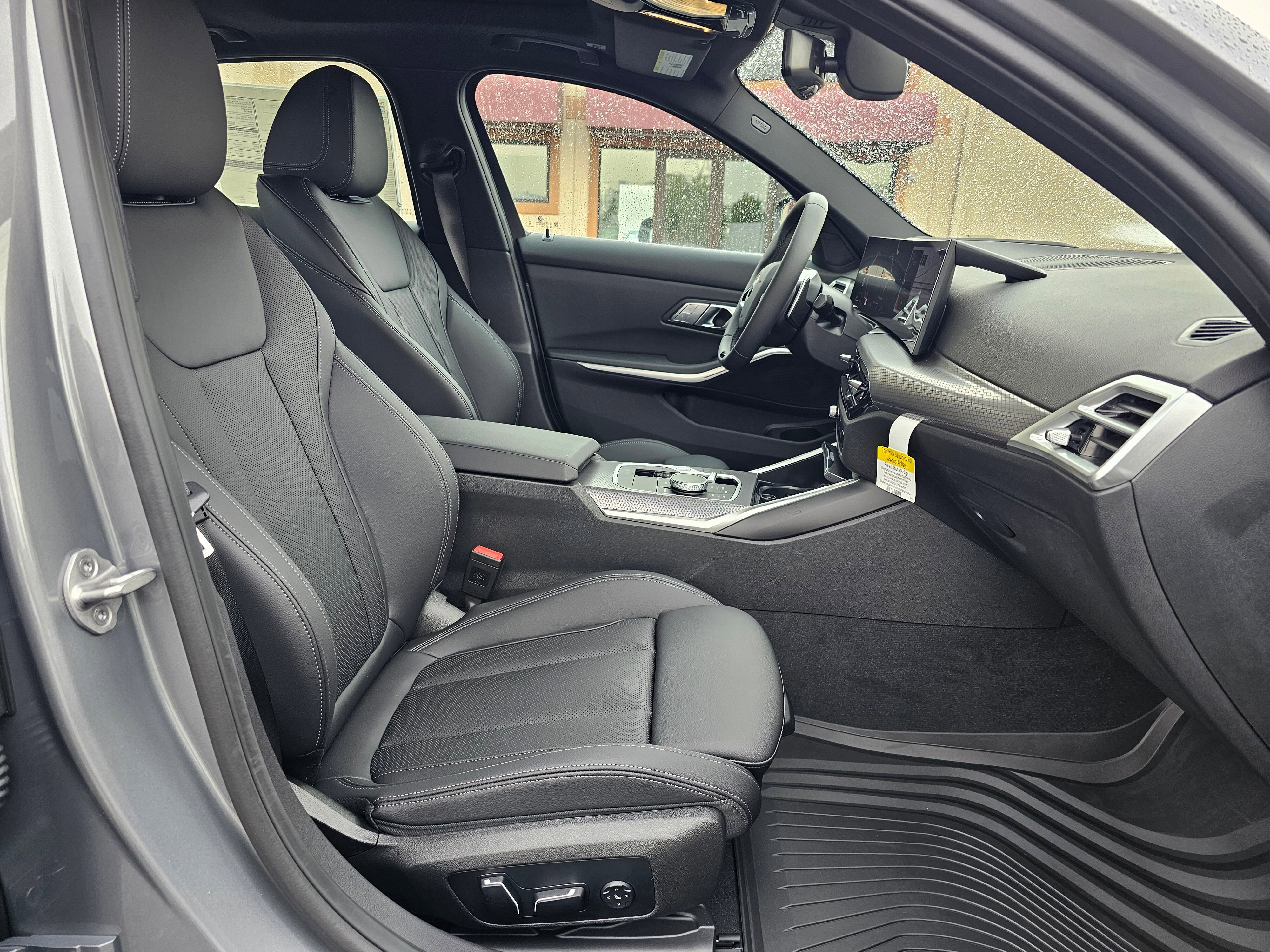 New 2025 BMW 330i xDrive Sedan image 15