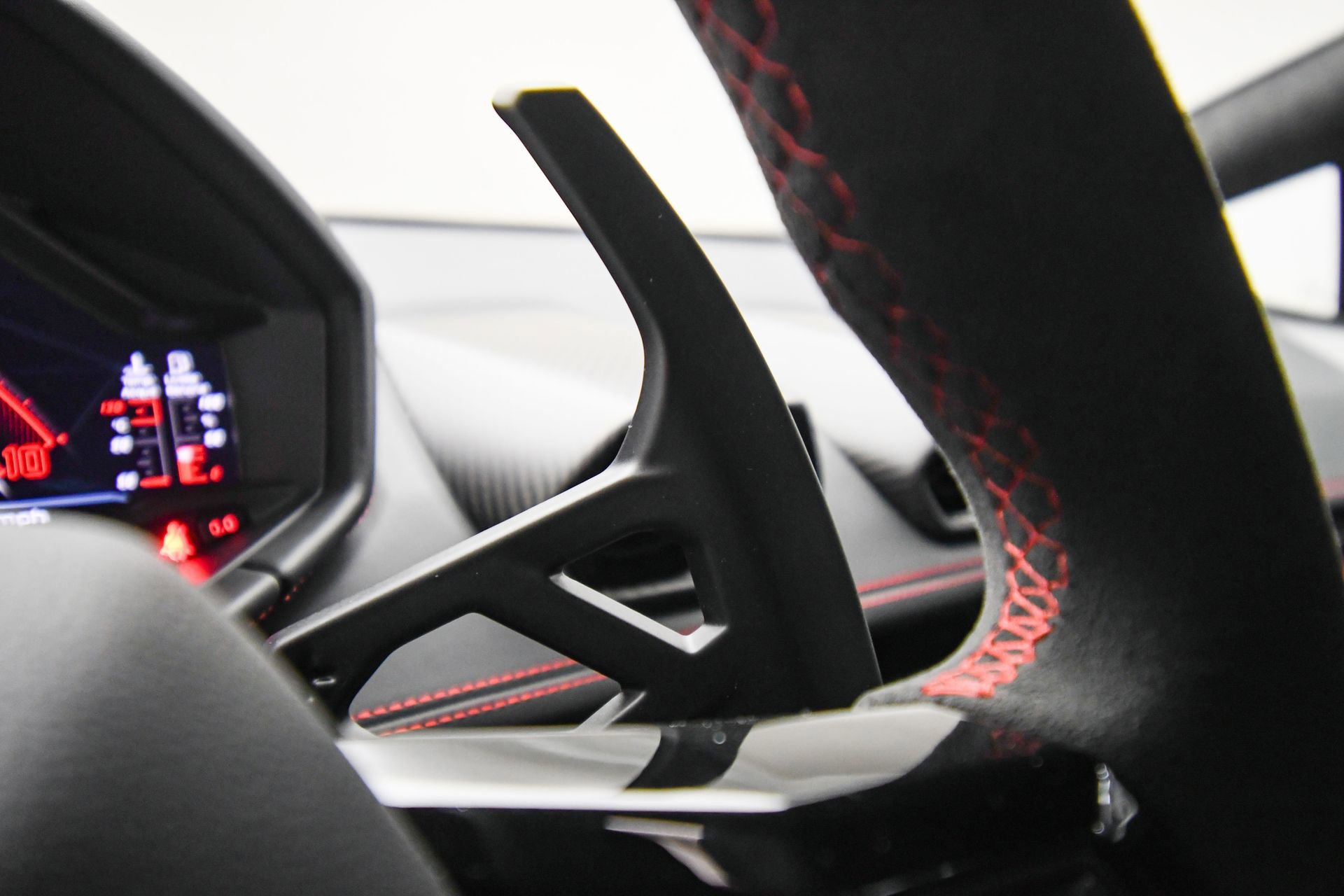 Used 2023 Lamborghini Huracan Tecnica image 37