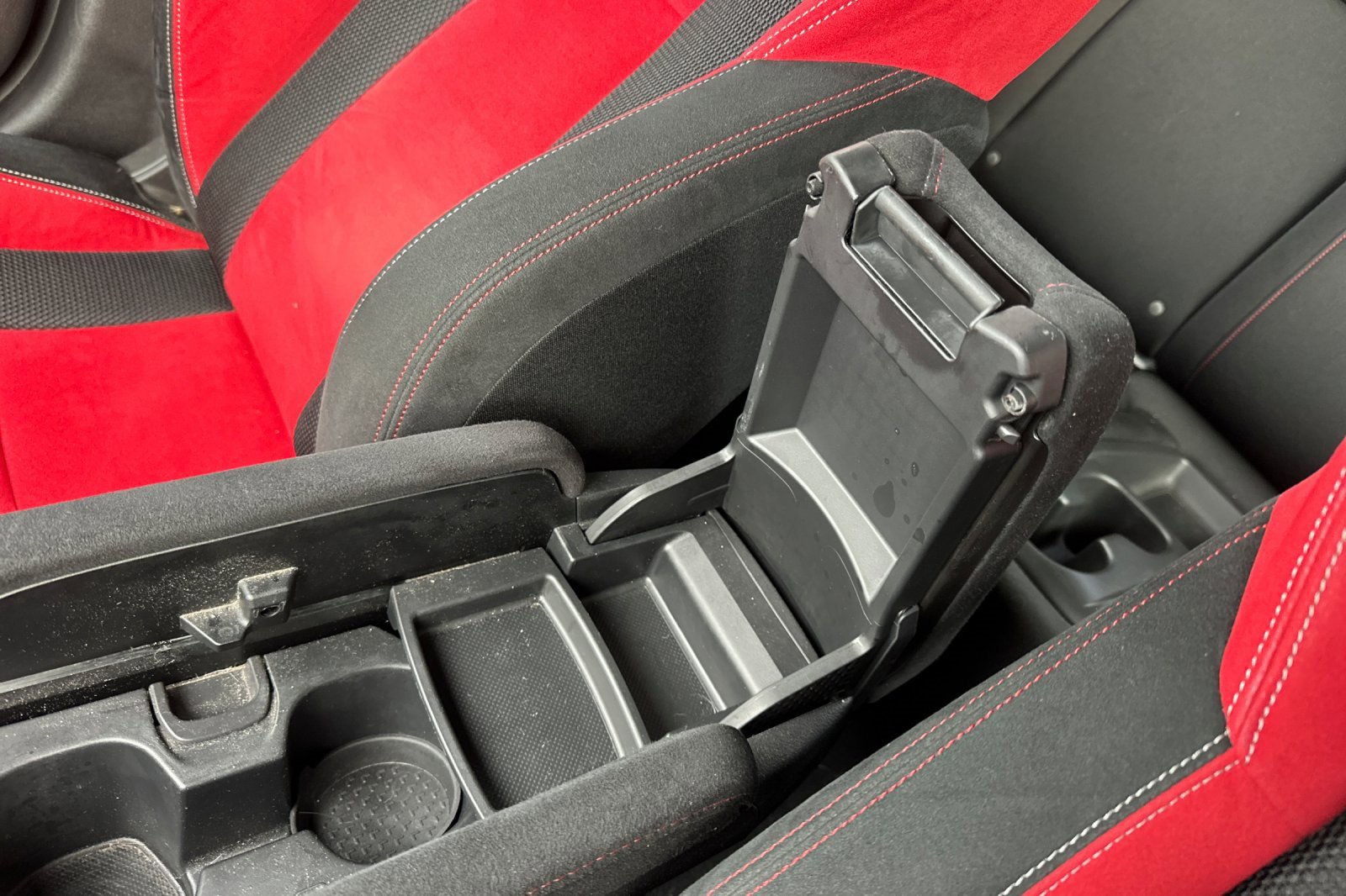 Used 2018 Honda Civic Type R image 32