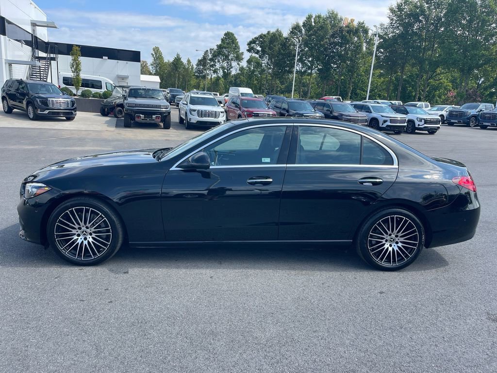 Used 2025 Mercedes-Benz C 300 Sedan image 2