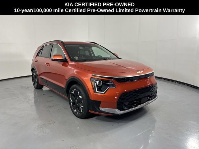 Used 2023 Kia Niro Wind w/ Wind Preserve Package FWD image 3
