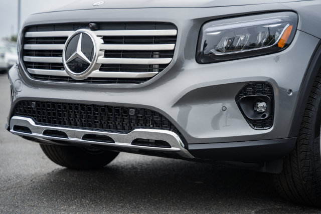 Used 2026 Mercedes-Benz GLB 250 4MATIC image 15
