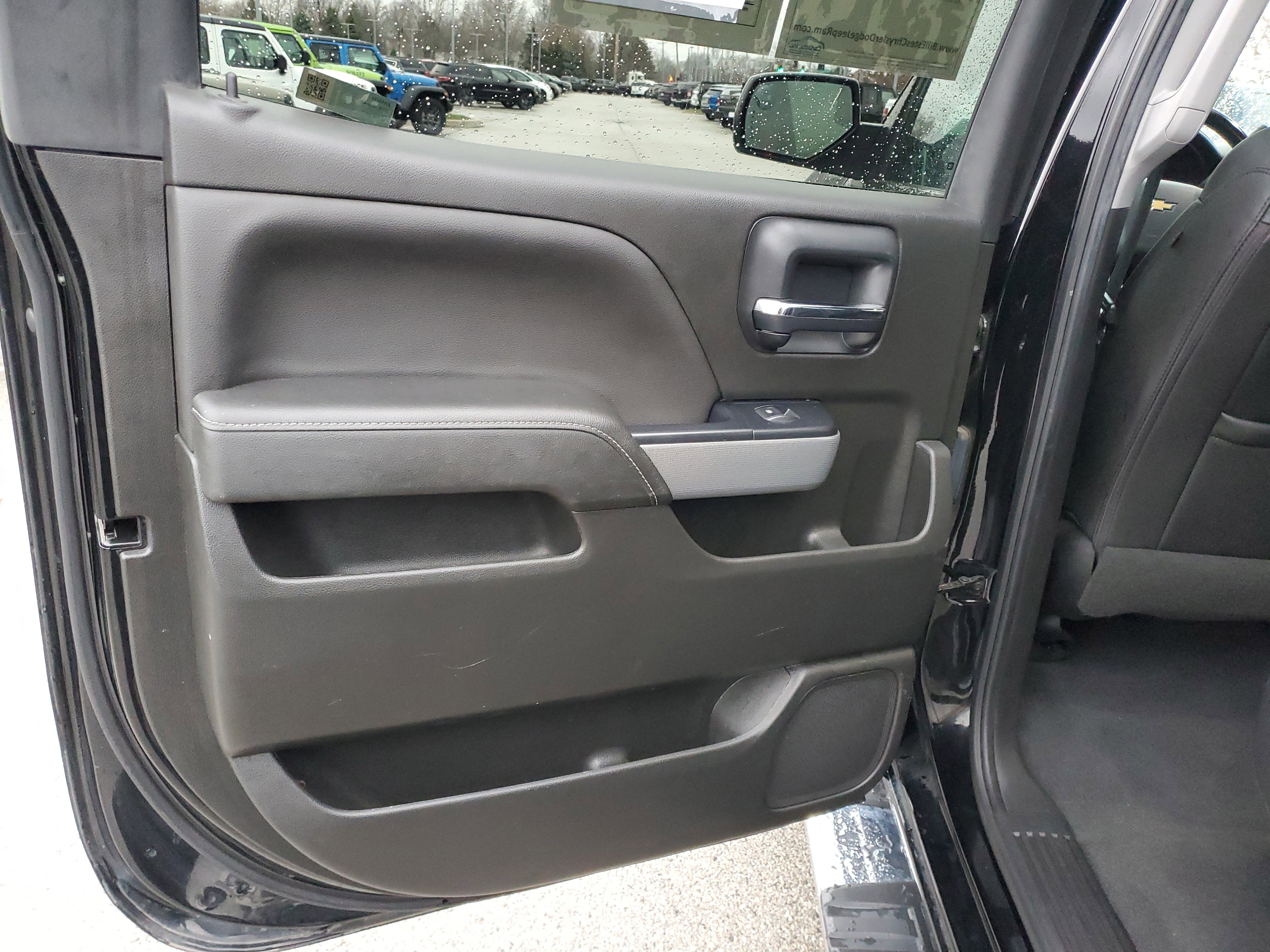 Used 2018 Chevrolet Silverado 1500 LTZ Z71 w/ LTZ Plus Package image 8