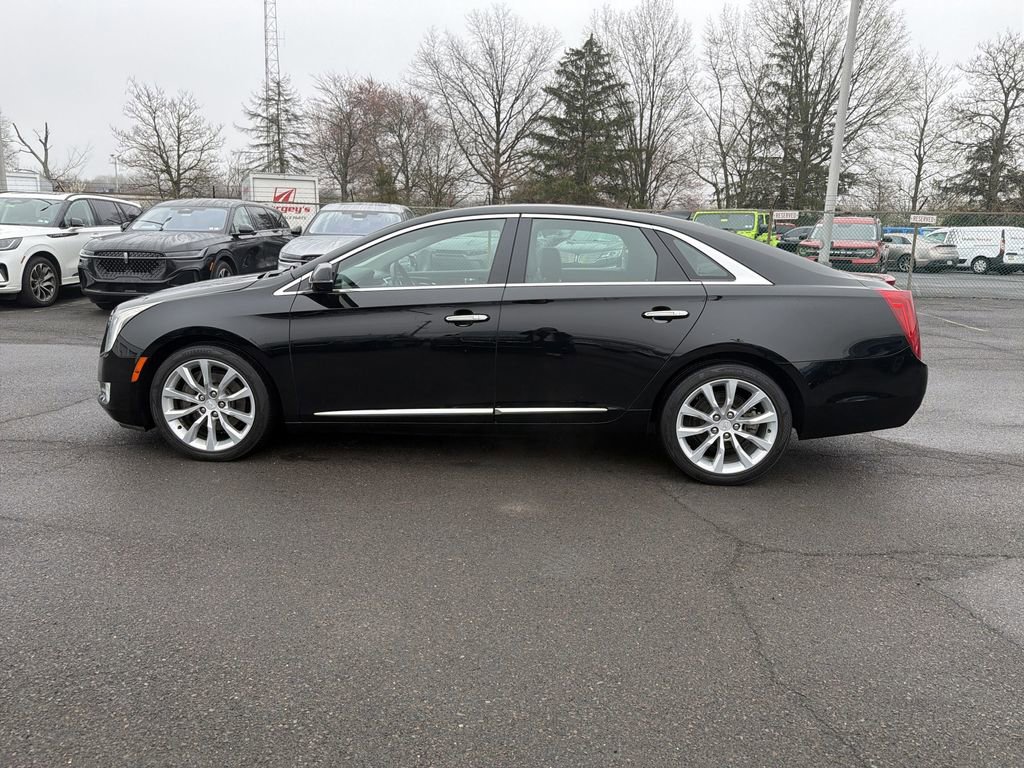Used 2017 Cadillac XTS Luxury w/ Driver Awareness Package image 2