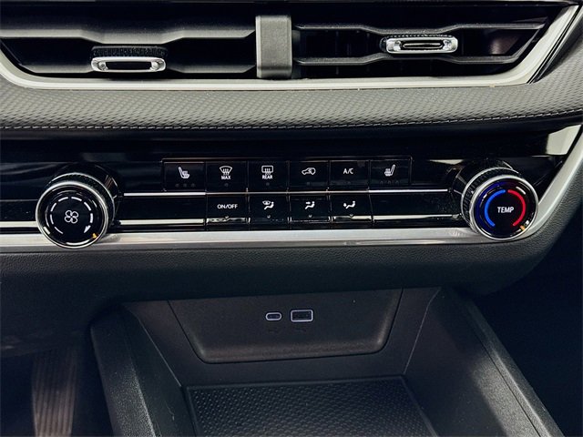 Used 2026 Chevrolet Equinox LT image 17