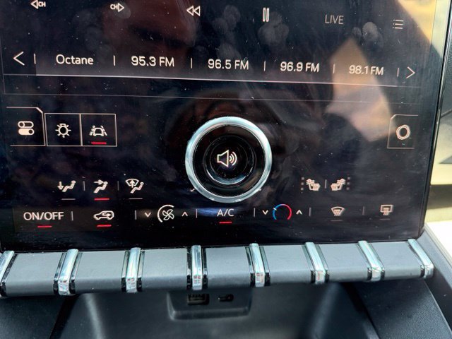 Certified 2025 GMC Terrain Elevation AWD/4WD image 25