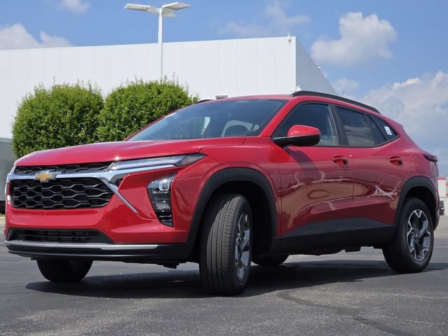 New 2026 Chevrolet Trax LT w/ LT Convenience Package FWD image 9