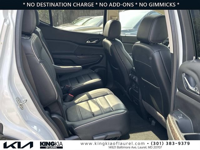 Used 2023 GMC Acadia Denali w/ Denali Technology Package image 17