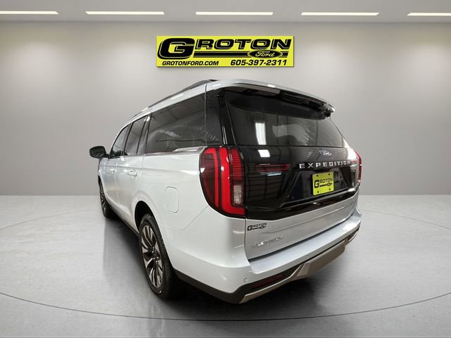 New 2026 Ford Expedition Platinum w/ Driver's Package image 2