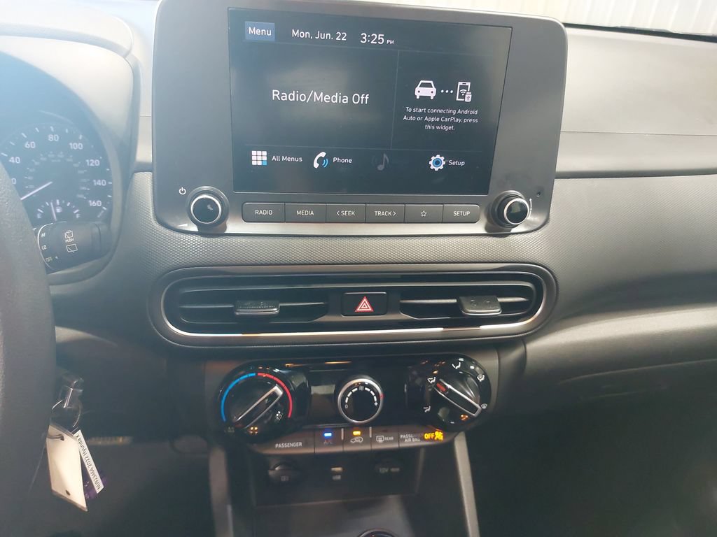 Used 2022 Hyundai Kona SE AWD/4WD image 19