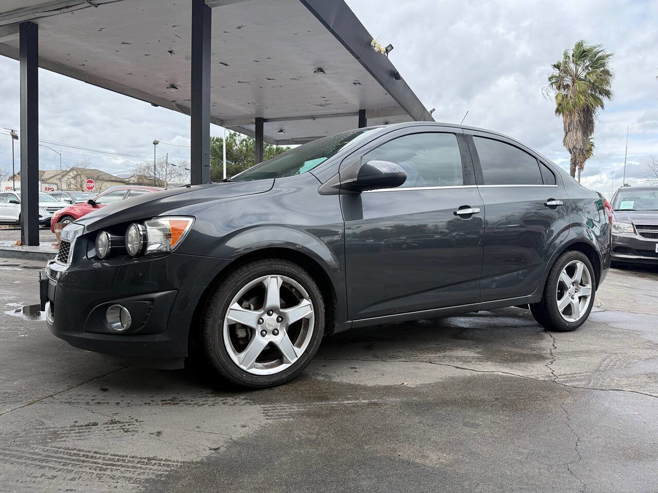 Used 2015 Chevrolet Sonic LTZ image 40