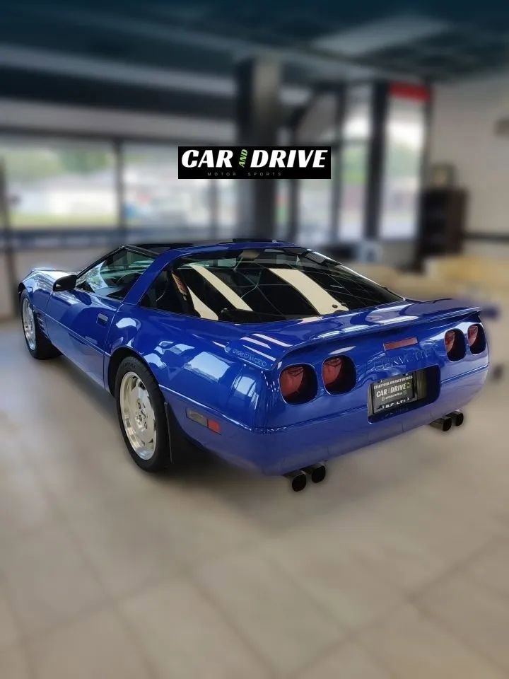 Used 1994 Chevrolet Corvette Coupe 2D image 7