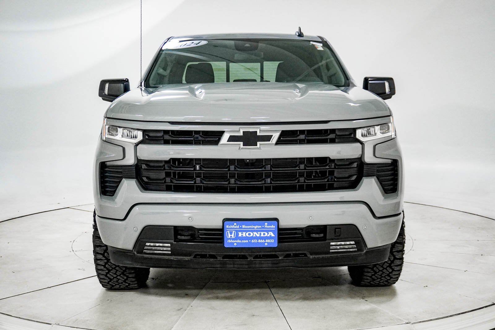 Used 2024 Chevrolet Silverado 1500 RST w/ Convenience Package II image 13