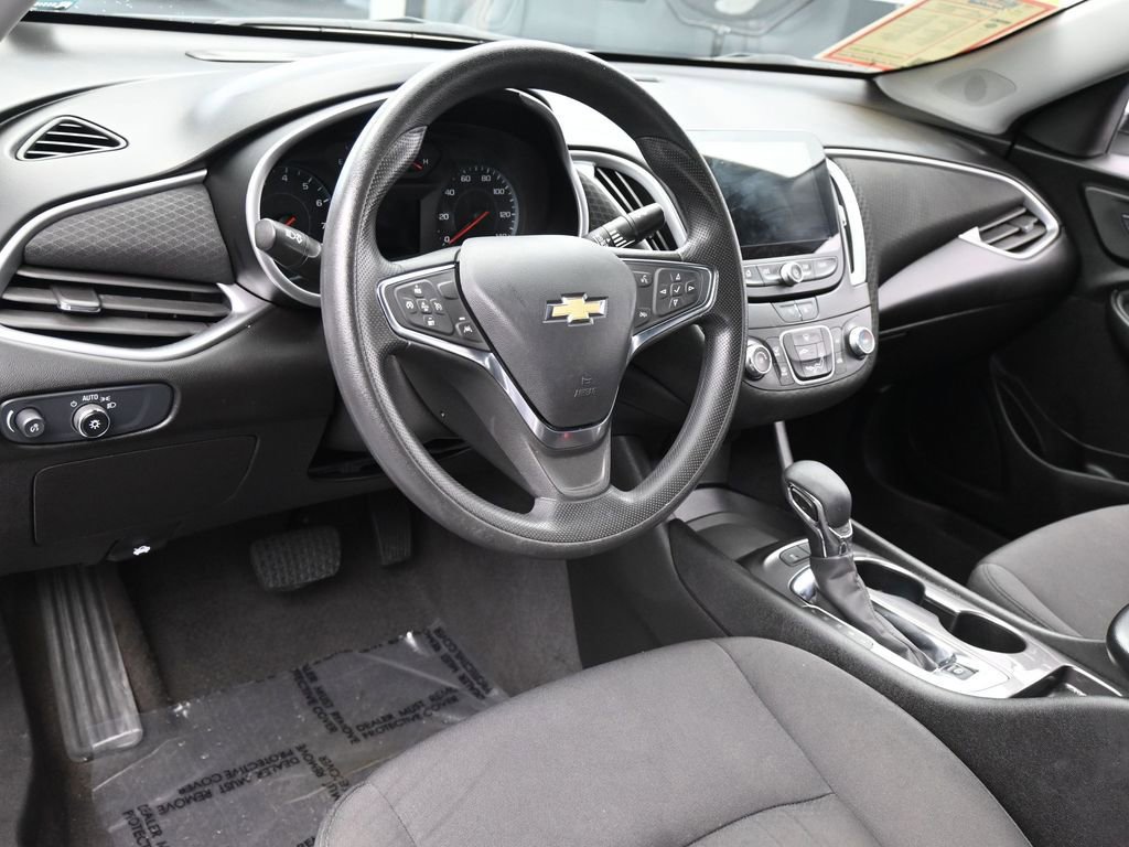 Used 2024 Chevrolet Malibu LS image 12