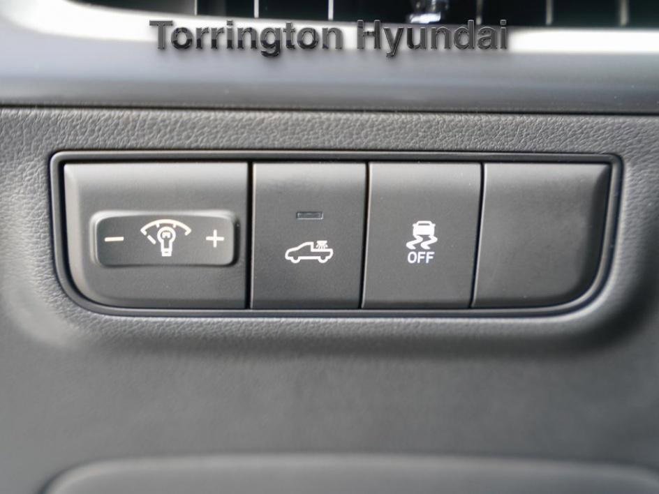 New 2025 Hyundai Santa Cruz SE image 13