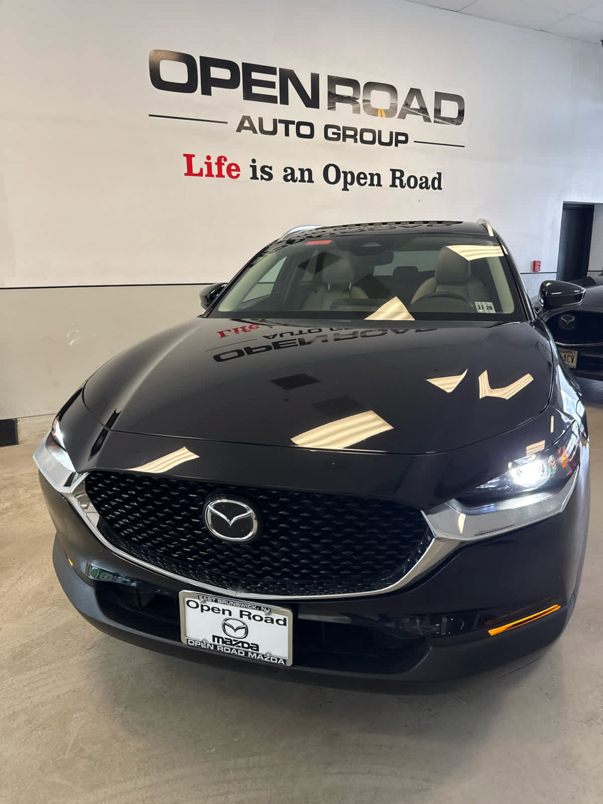 Certified 2024 MAZDA CX-30 AWD 2.5 S w/ Preferred Package image 1