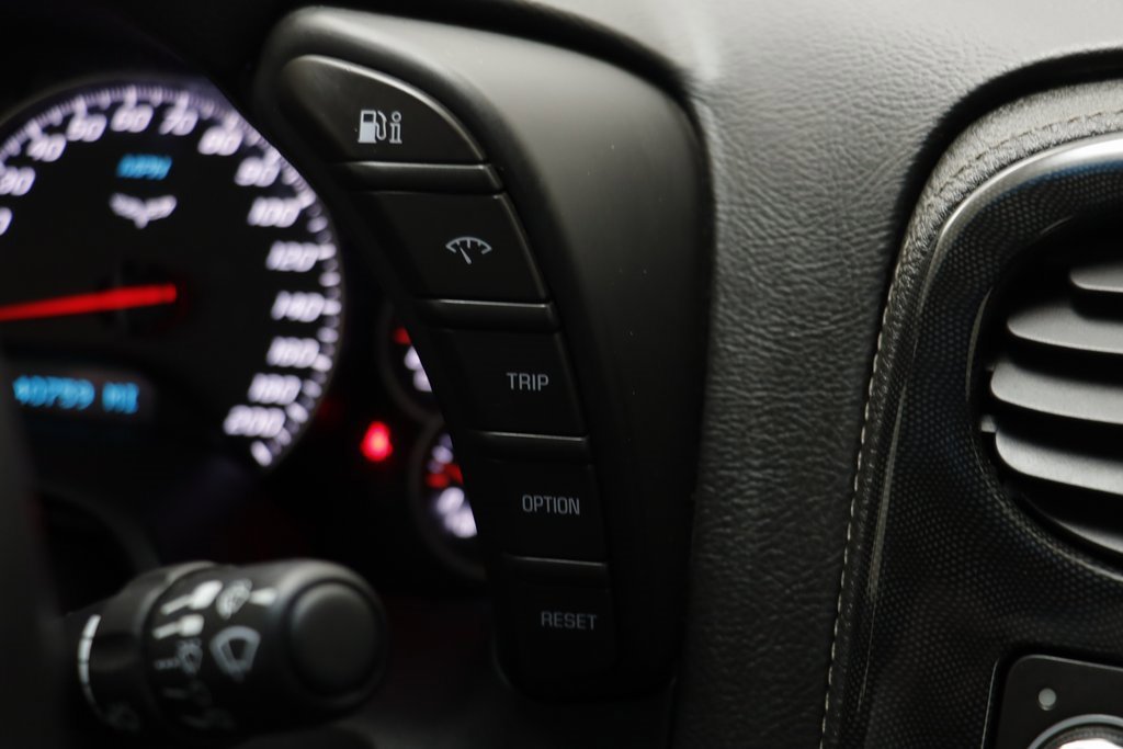 Used 2010 Chevrolet Corvette Coupe w/ Roof Package image 12