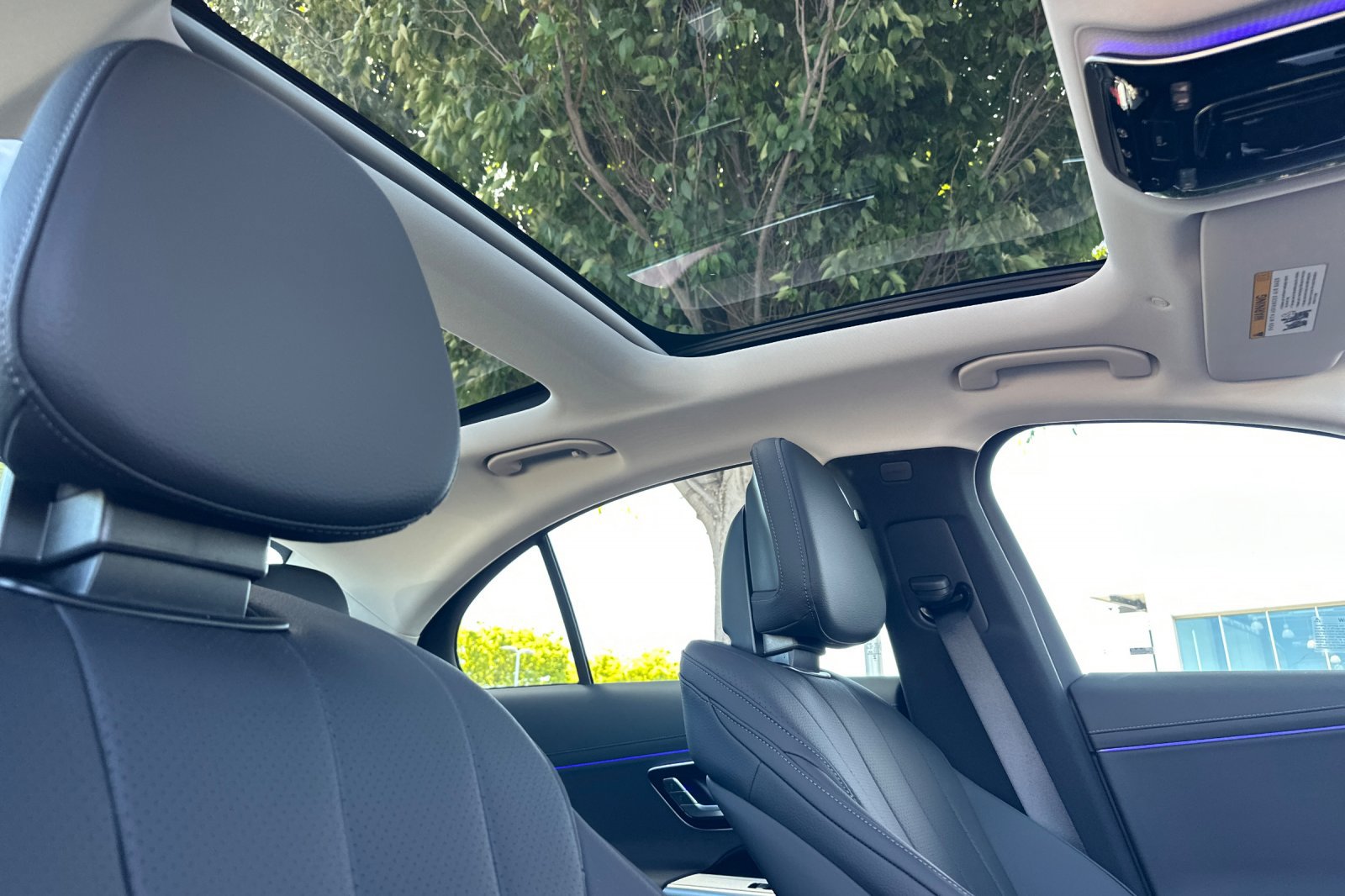 New 2026 Mercedes-Benz E 350 4MATIC Sedan image 16