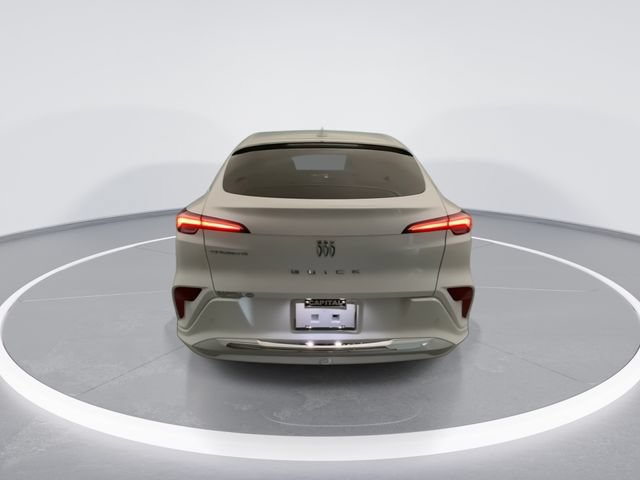 Used 2025 Buick Envista Avenir FWD image 3