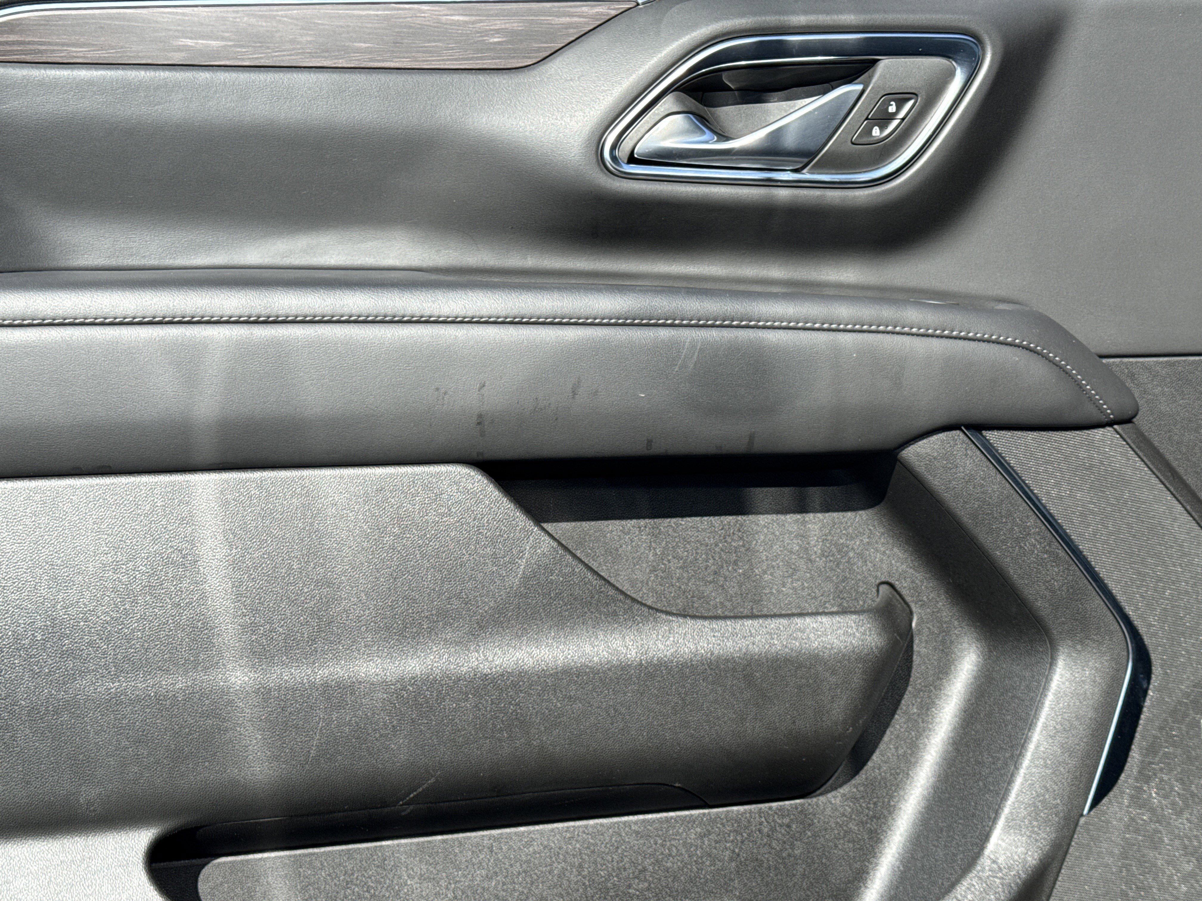 Certified 2023 Chevrolet Tahoe Z71 w/ Luxury Package image 14