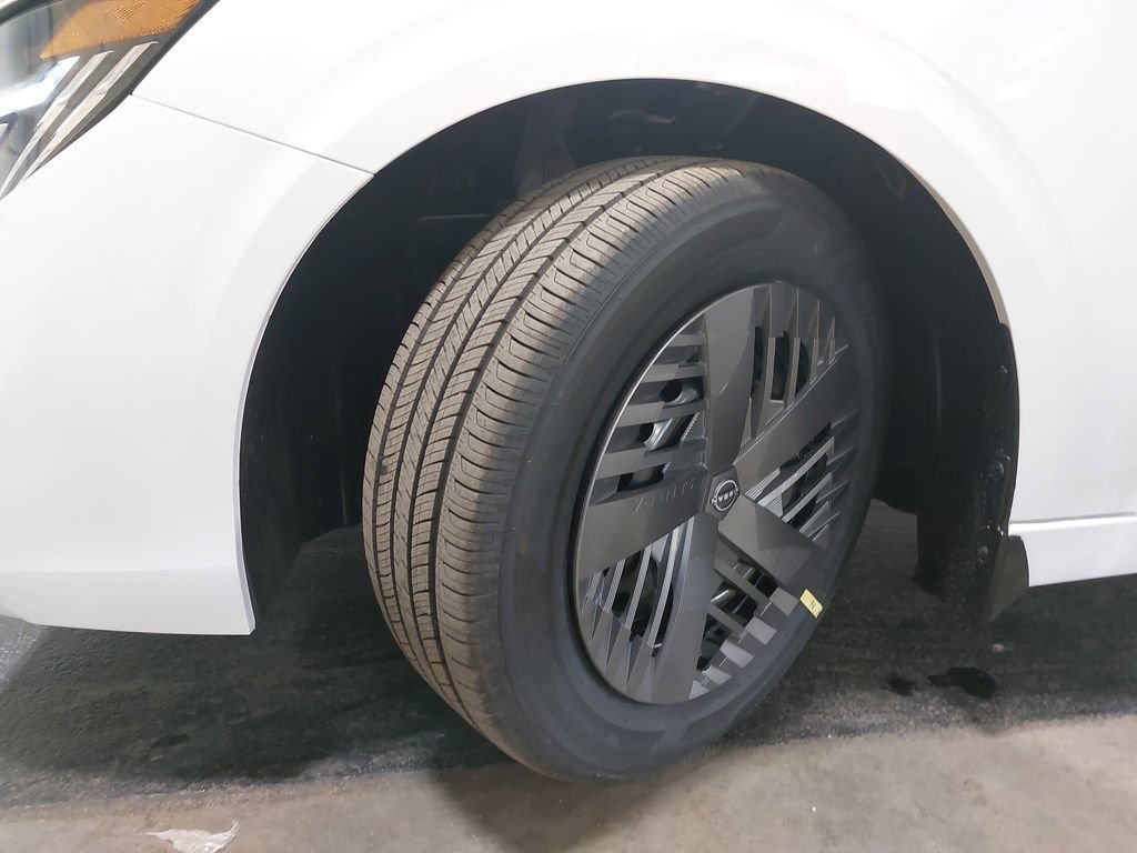 New 2026 Nissan Sentra SV w/ Floor Mat Package FWD image 31